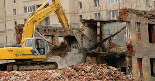 Демонтаж фасада в Стрежевом: цены за м2 от 366 рублей | Сварной-Стж