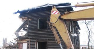 Демонтаж 2 этажного дома Стрежевой, цена от 2662 руб.